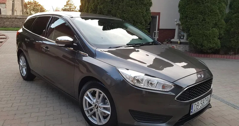 samochody osobowe Ford Focus cena 36500 przebieg: 131000, rok produkcji 2017 z Strzegom